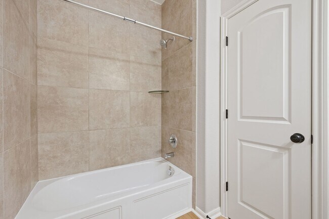 Building Photo - 18554 Jasmine Garden Pl