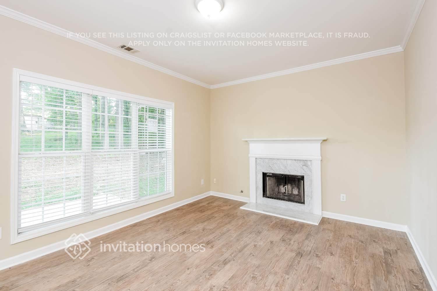 Building Photo - 595 Regal Lady Ct
