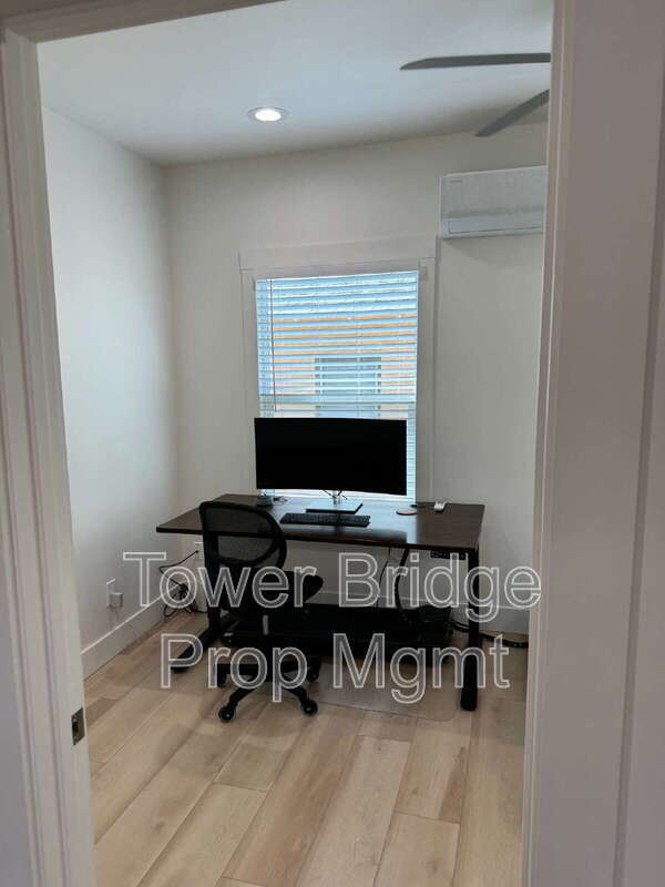 Building Photo - 3897 7th Ave