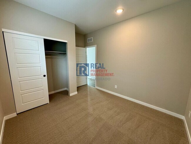 Building Photo - 21042 E 63rd Dr