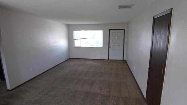 Building Photo - 2 bedroom in Loveland CO 80537