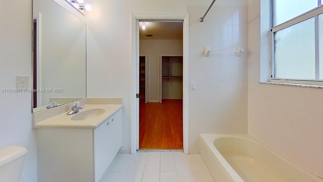 Building Photo - 11229 NW 78th Ln