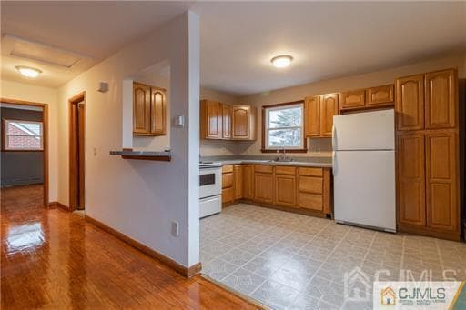 Building Photo - 346 Carteret Ave