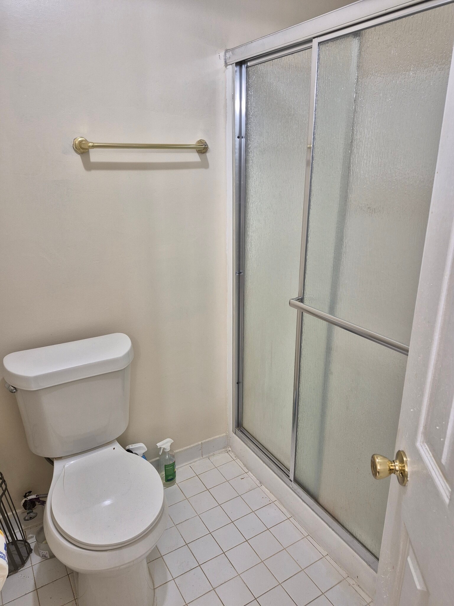 Building Photo - 153 Valleydale Dr
