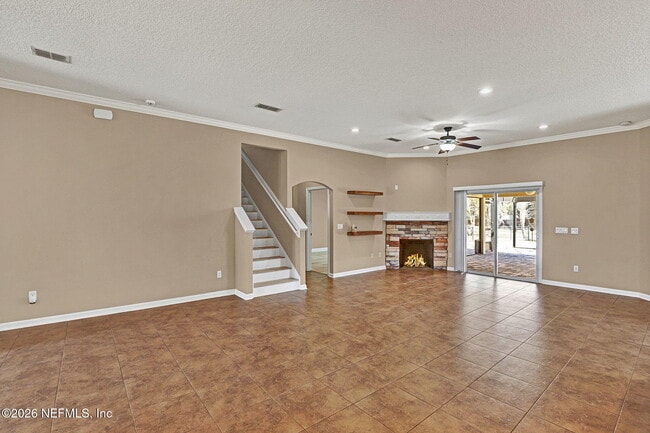 Building Photo - 260 S Bellagio Dr