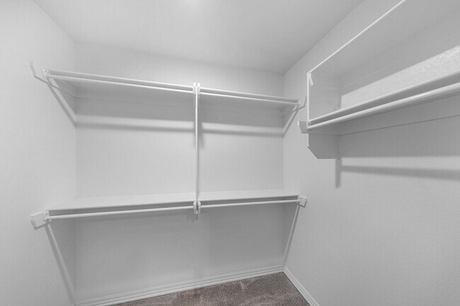 Building Photo - 4559 W Barhem Dr