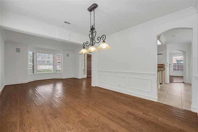 Building Photo - 4758 Ridgeland Dr