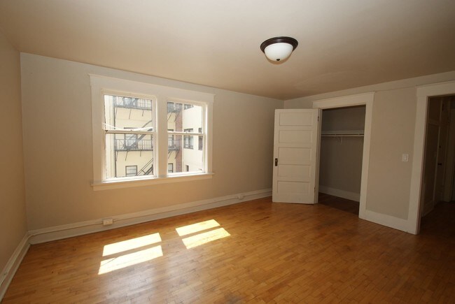 Building Photo - 629 St Helens Ave