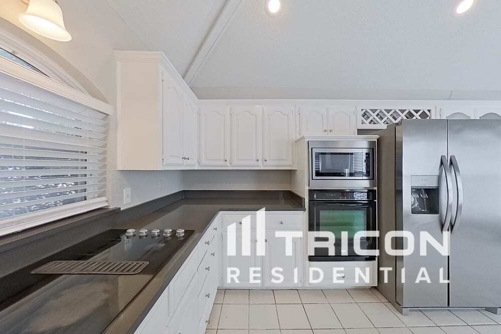 Building Photo - 2065 Mossberg Dr