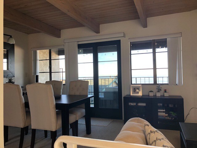 Building Photo - 208 41st St