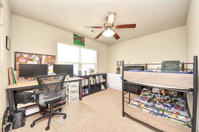 Building Photo - 2602 Ash Haven Ln