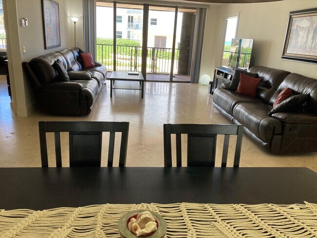 Building Photo - 3610 S Ocean Blvd