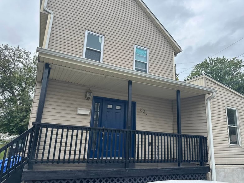 Building Photo - 83 Carpenter St