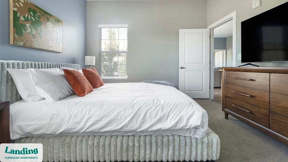 Building Photo - 41 E 9th Ave