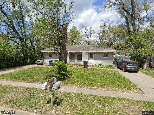 Building Photo - 3012 Raccoon St