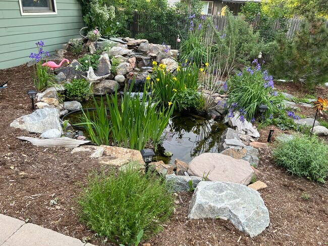 Building Photo - 2209 E Floyd Pl