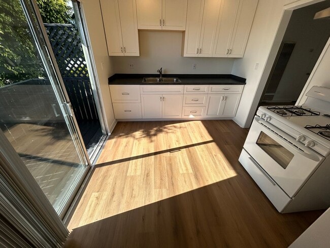 Building Photo - 1115 - 1119 S. Nevada