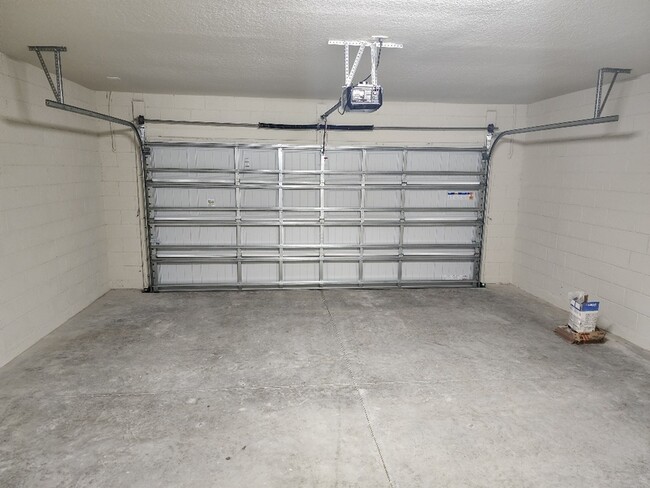 Building Photo - 1634 Delightful Dr