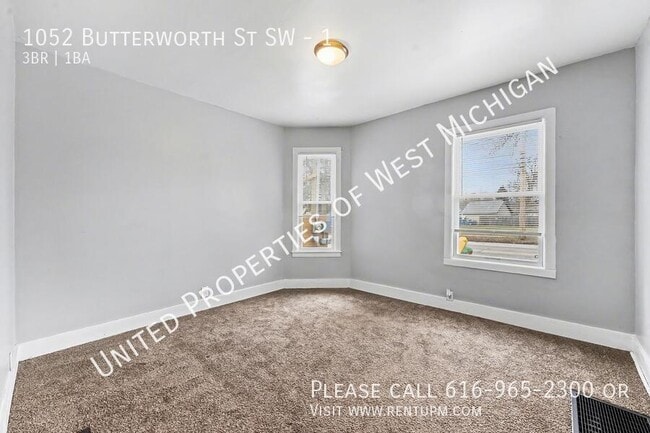 Building Photo - 1052 Butterworth St SW