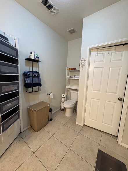 Building Photo - 7338 Marshall Ct