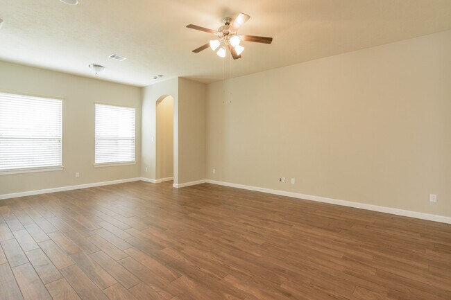 Building Photo - 3407 Sunlight Hill Ln