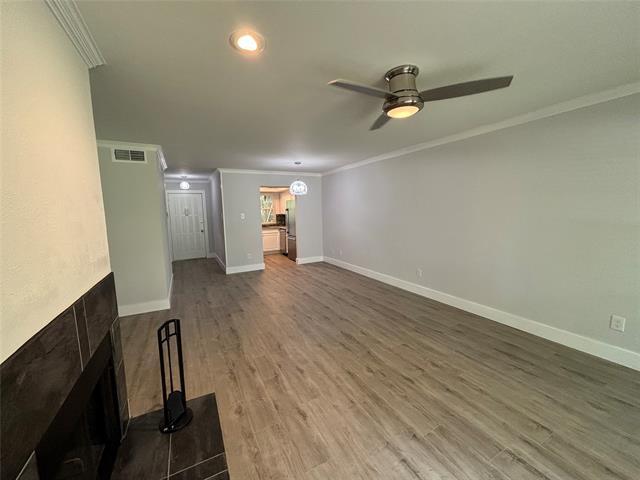 Building Photo - 2535 Wedglea Dr