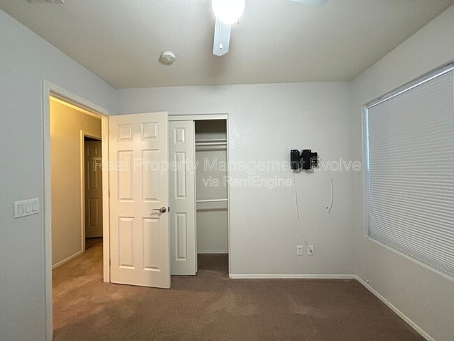 Building Photo - 16036 N 11th Ave