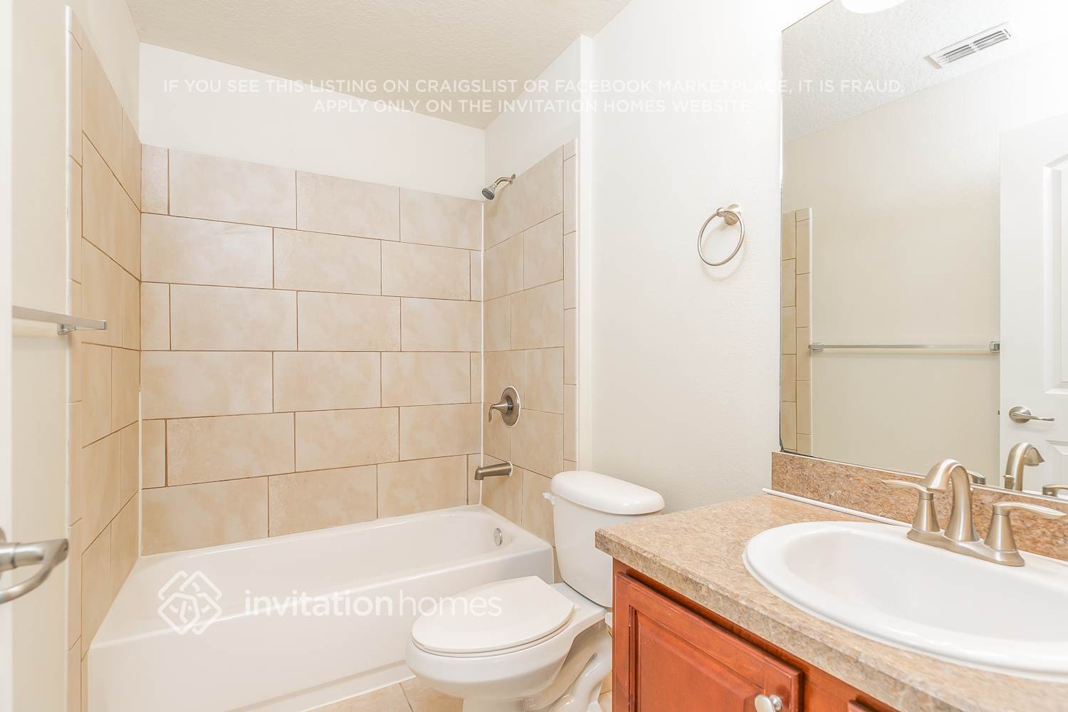 Building Photo - 2100 Dawson Ct