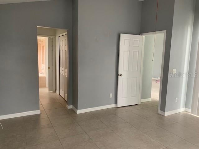 Building Photo - 2608 Brookshire Ct