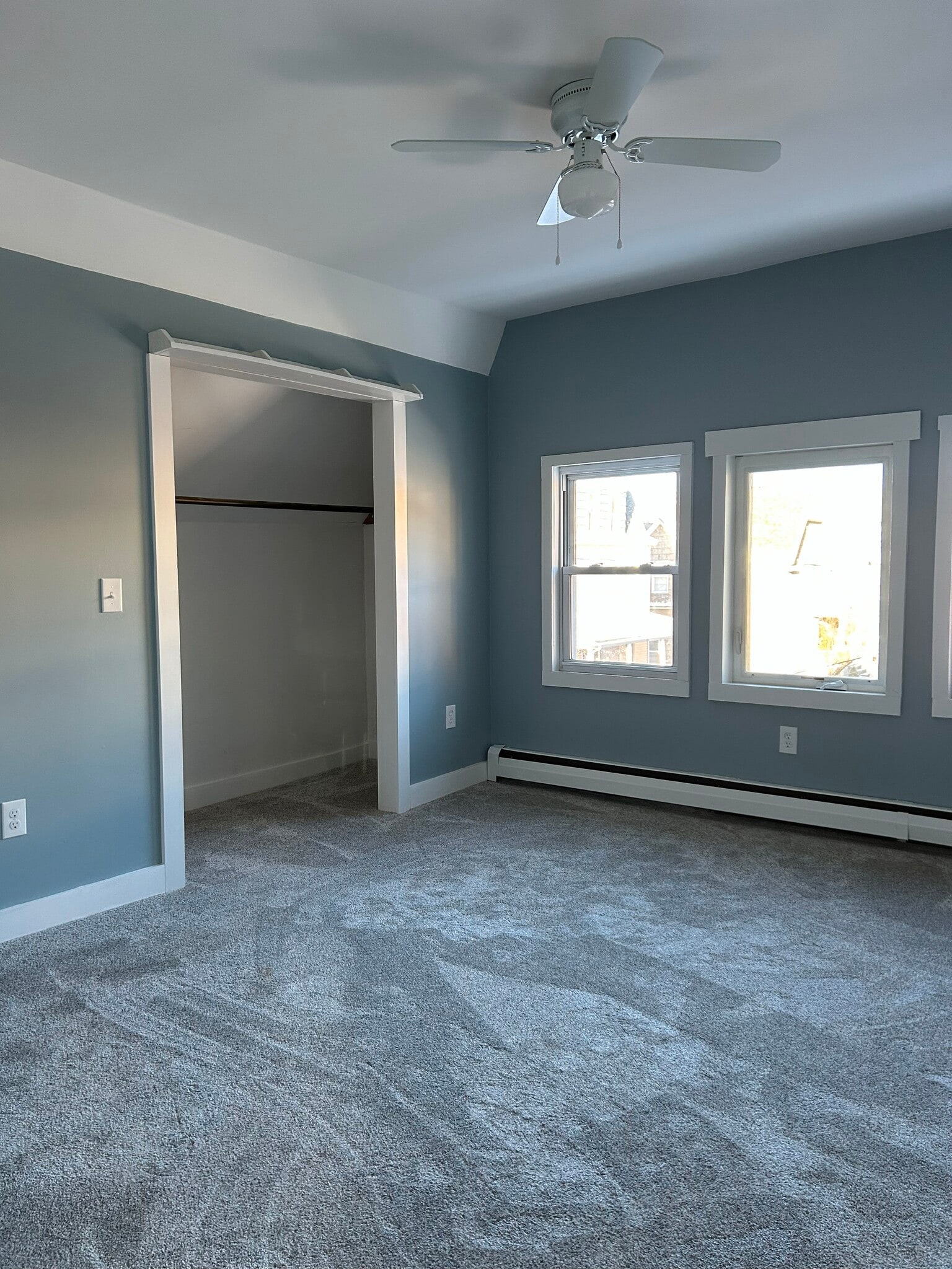 Building Photo - 138 Emery St