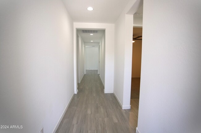 Building Photo - 1651 W Piedmont Rd