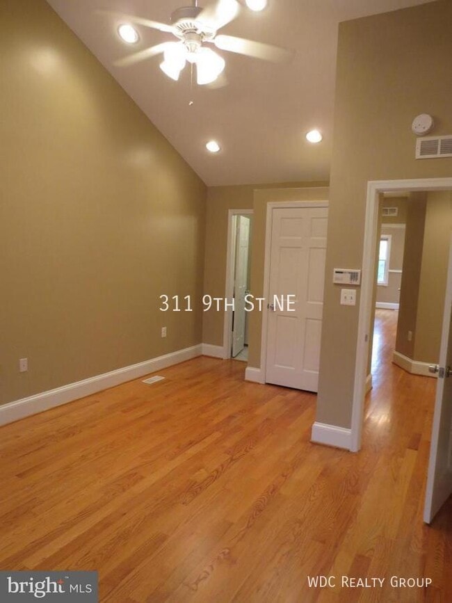 Building Photo - 311 9th St NE
