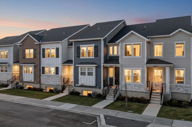 Building Photo - 2083 N 3930 W