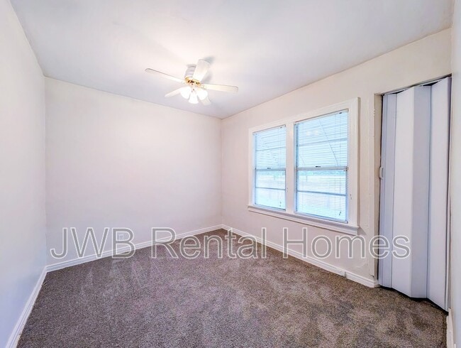 Building Photo - 1210 Rensselaer Ave