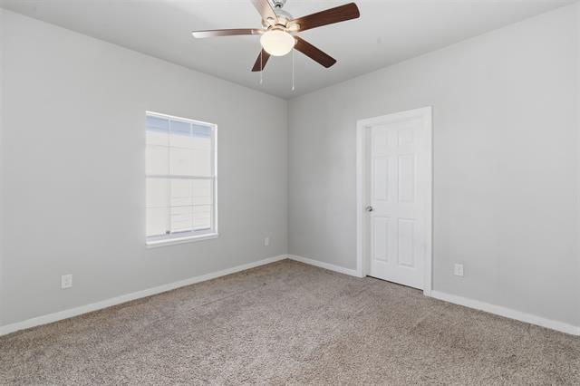 Building Photo - 4705 Washington St