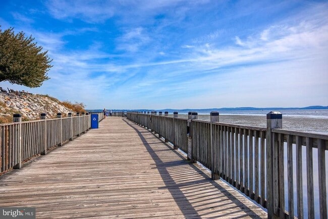 Building Photo - 314 N Stokes St