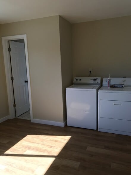 Utility - 621 Bluemont Ave