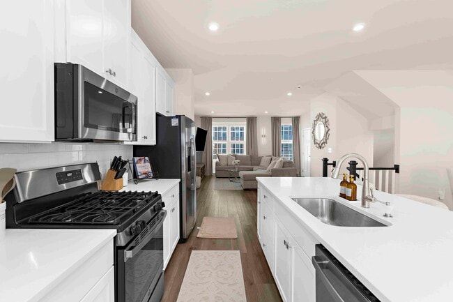 Building Photo - 16201 Bright Star Wy