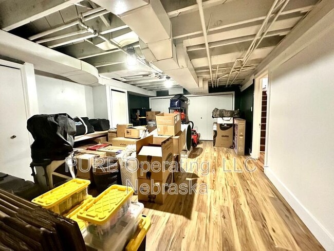 Building Photo - 5011 Miami St