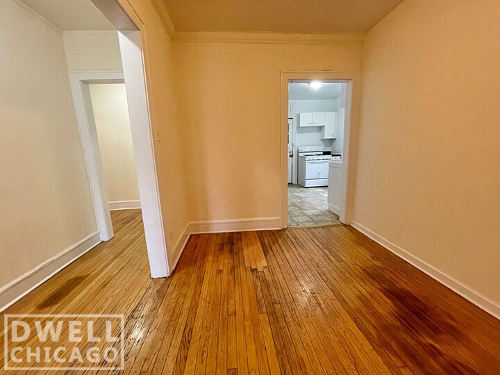 Building Photo - 2342 N Spaulding Ave