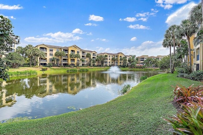 Primary Photo - 300 Uno Lago Dr