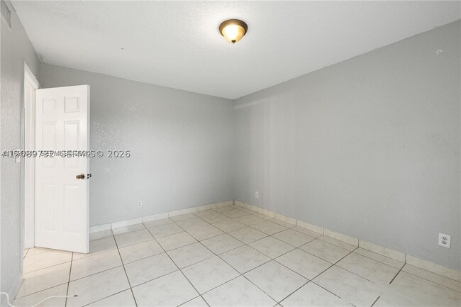 Building Photo - 1276 SW 113th Terrace