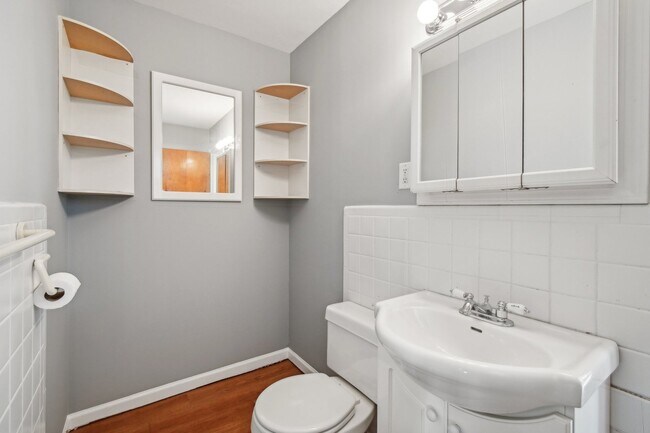 Building Photo - 116 Tower Ln