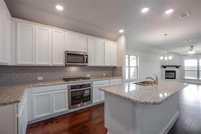 Building Photo - 2912 Chestnut Ln