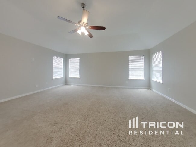 Building Photo - 1016 Oakcrest Drive Providence Village TX