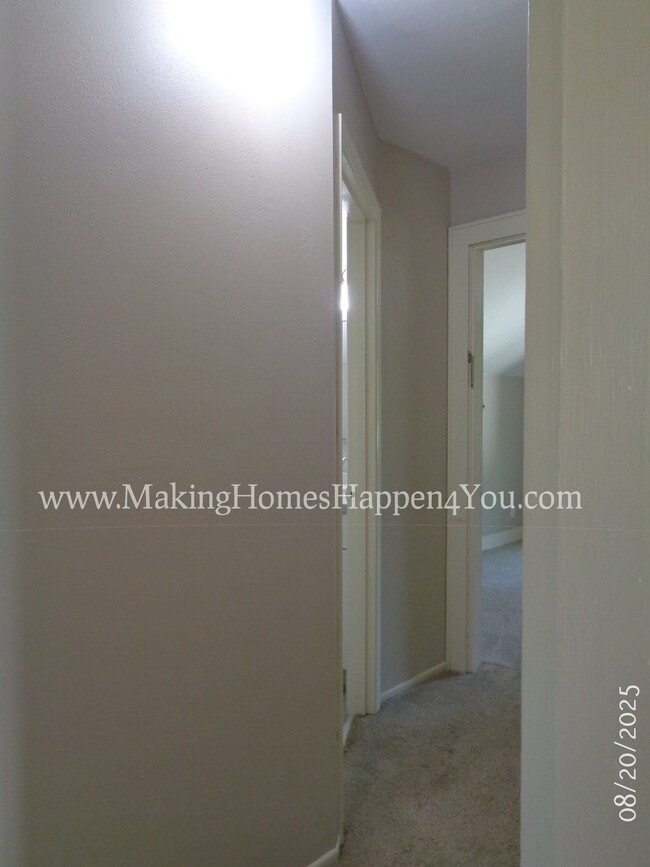 Building Photo - 2160 Trade St SE