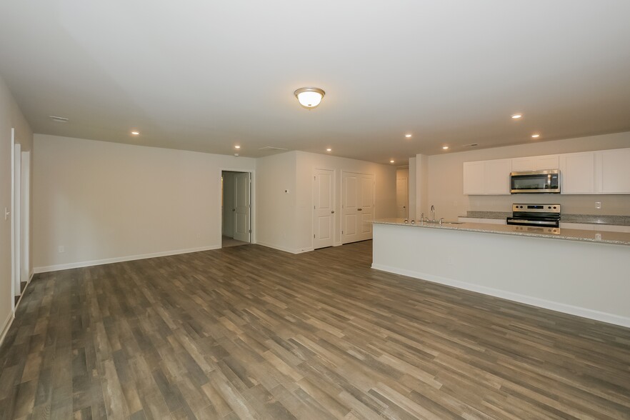 Building Photo - 118 Duck Walk Wy