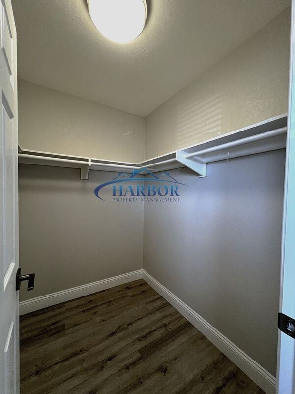 Building Photo - 1166 W 22nd St