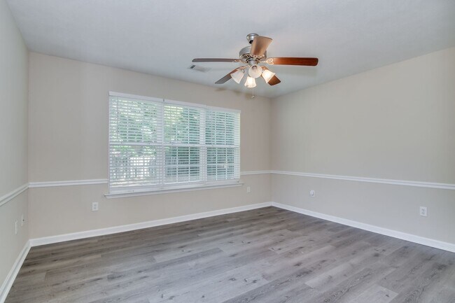 Building Photo - 516 Goodale Court