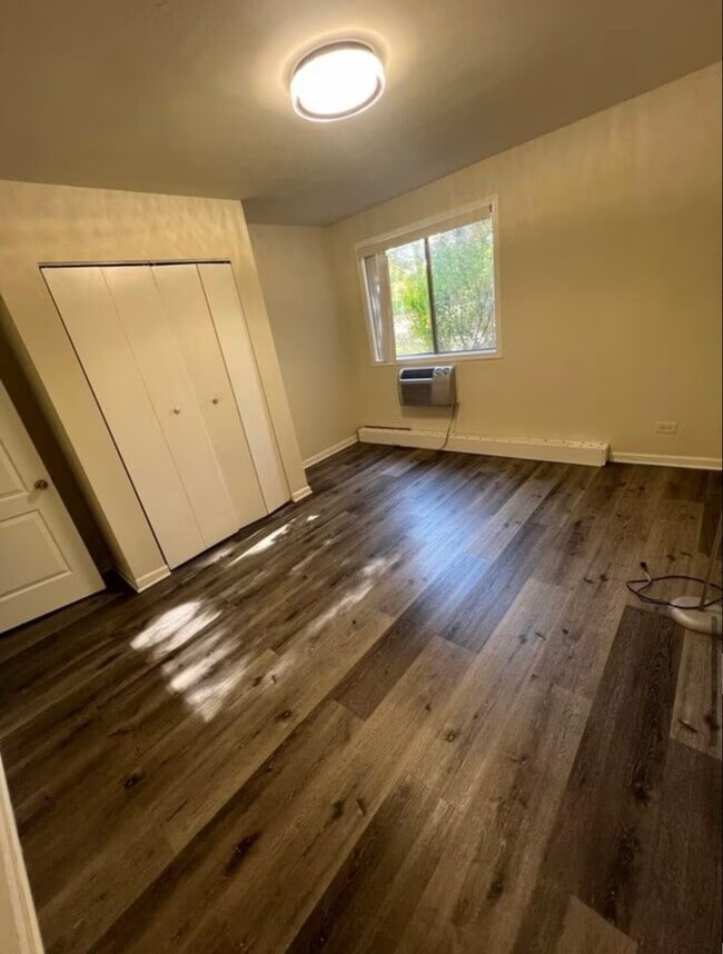 Building Photo - 1471 N Winslowe Dr